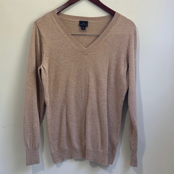 Worthington Women’s V-Neck Sweater Size Medium - Picture 1 of 10